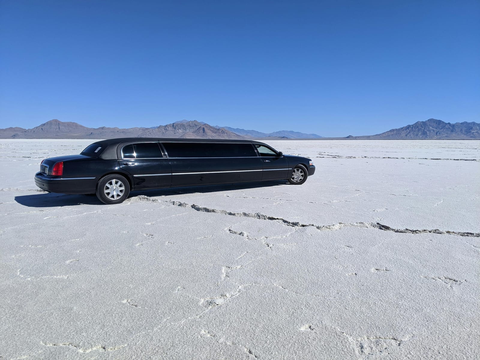 Stretch Limousine — BlackCarIllinois